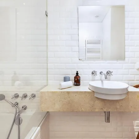 Colosseum Building - Gamma Lisbon